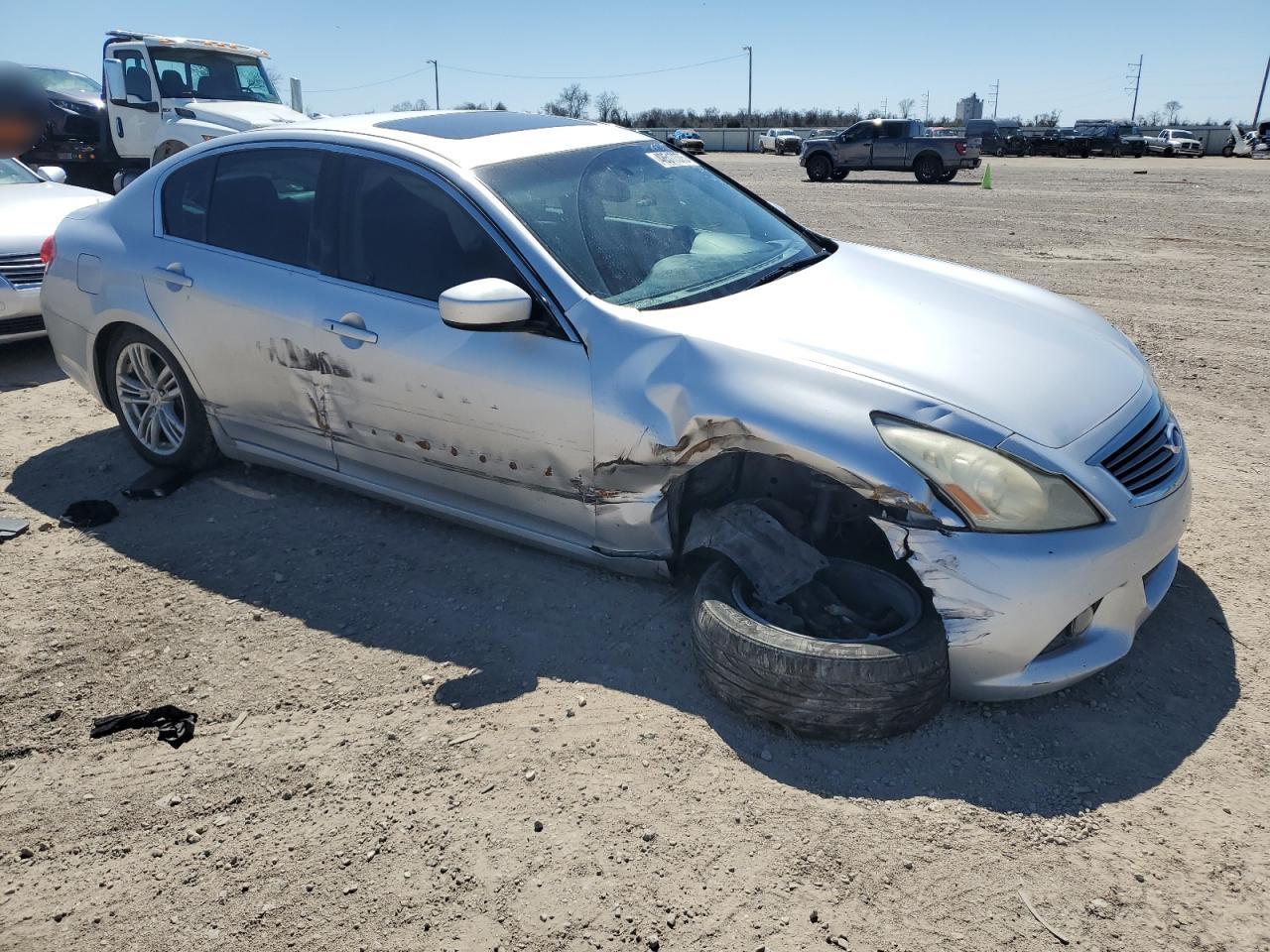 2012 Infiniti G VIN JN1DV6APXCM811287 Copart auction photo, front end / side damage thumbnail 4
