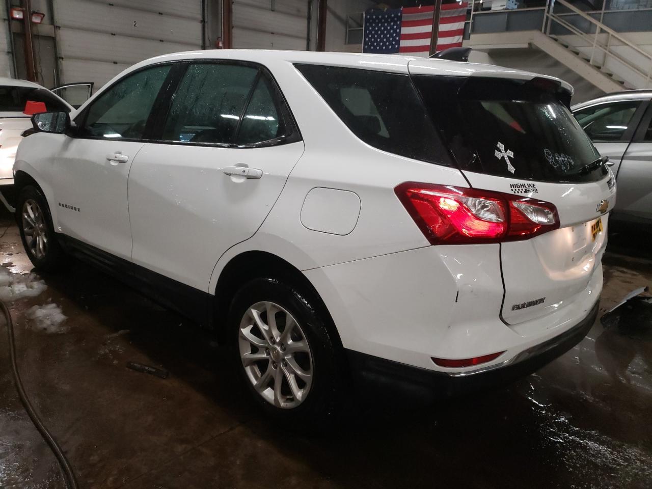 2018 Chevrolet Equinox VIN 2GNAXREV6J6111578 Copart auction photo, front end / minor dent/scratches damage thumbnail 2