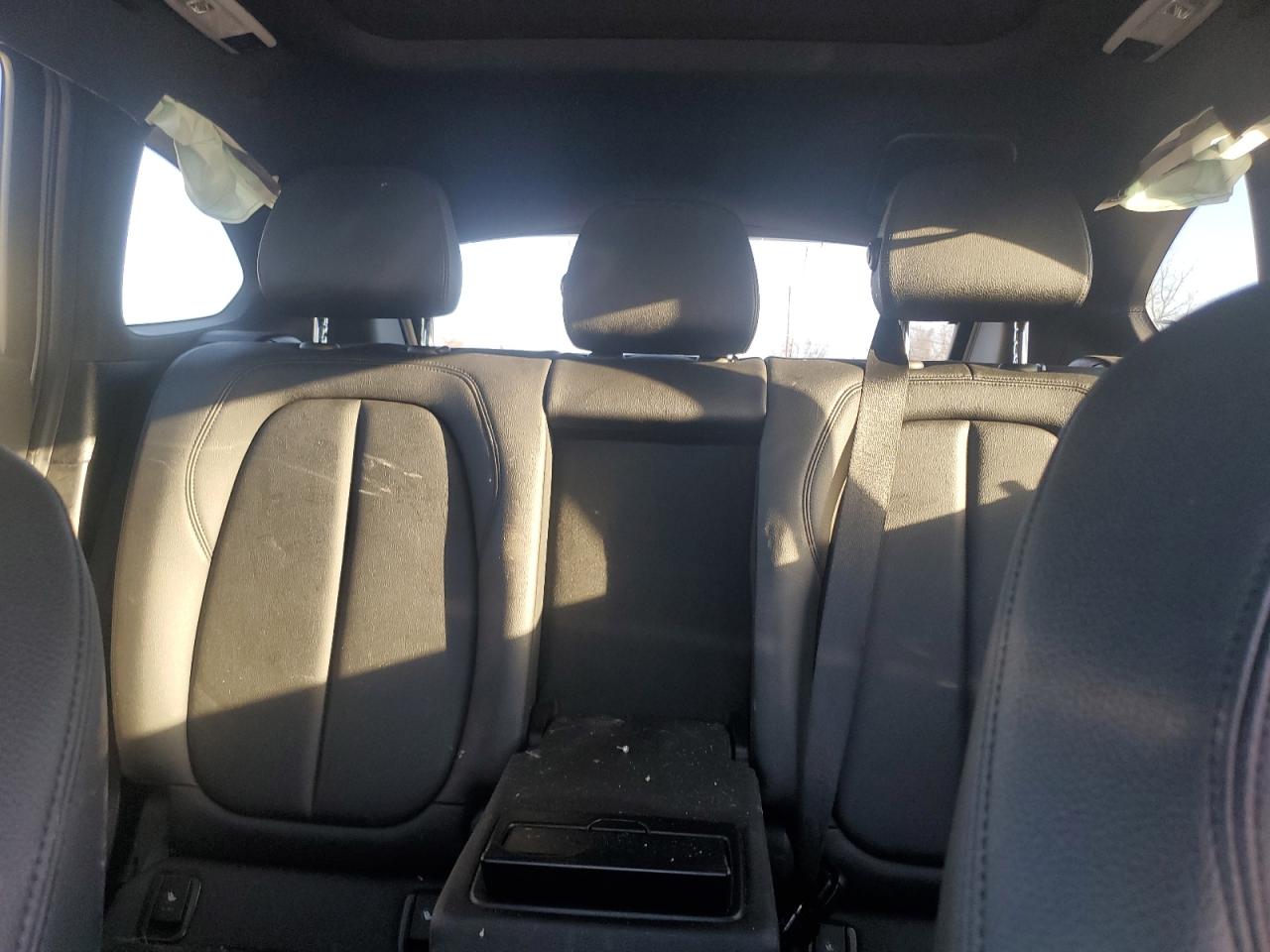 2020 BMW X1 VIN WBXJG9C06L5P88101 Copart auction photo, normal wear damage thumbnail 10