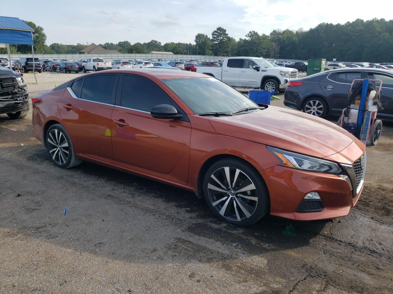 2021 Nissan Altima VIN 1N4AL4CV2MN417452 Copart auction photo, burn - interior damage thumbnail 4