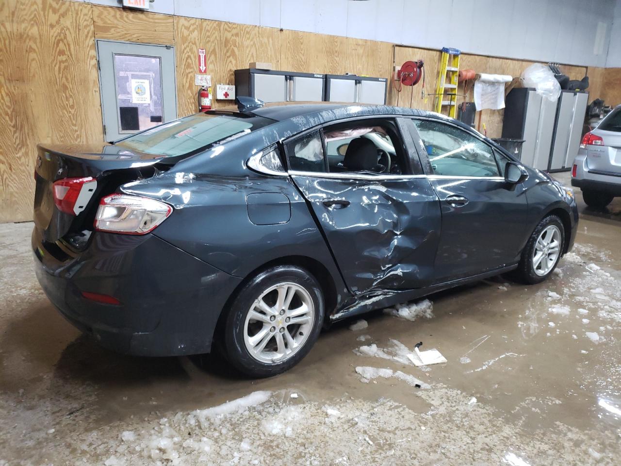 2017 Chevrolet Cruze VIN 3G1BE5SM5HS519050 Copart auction photo, side / rear end damage thumbnail 3