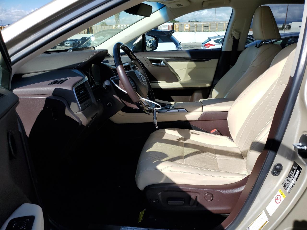2019 Lexus RX VIN JTJGZKCAXK2012648 Copart auction photo, front end / minor dent/scratches damage thumbnail 7