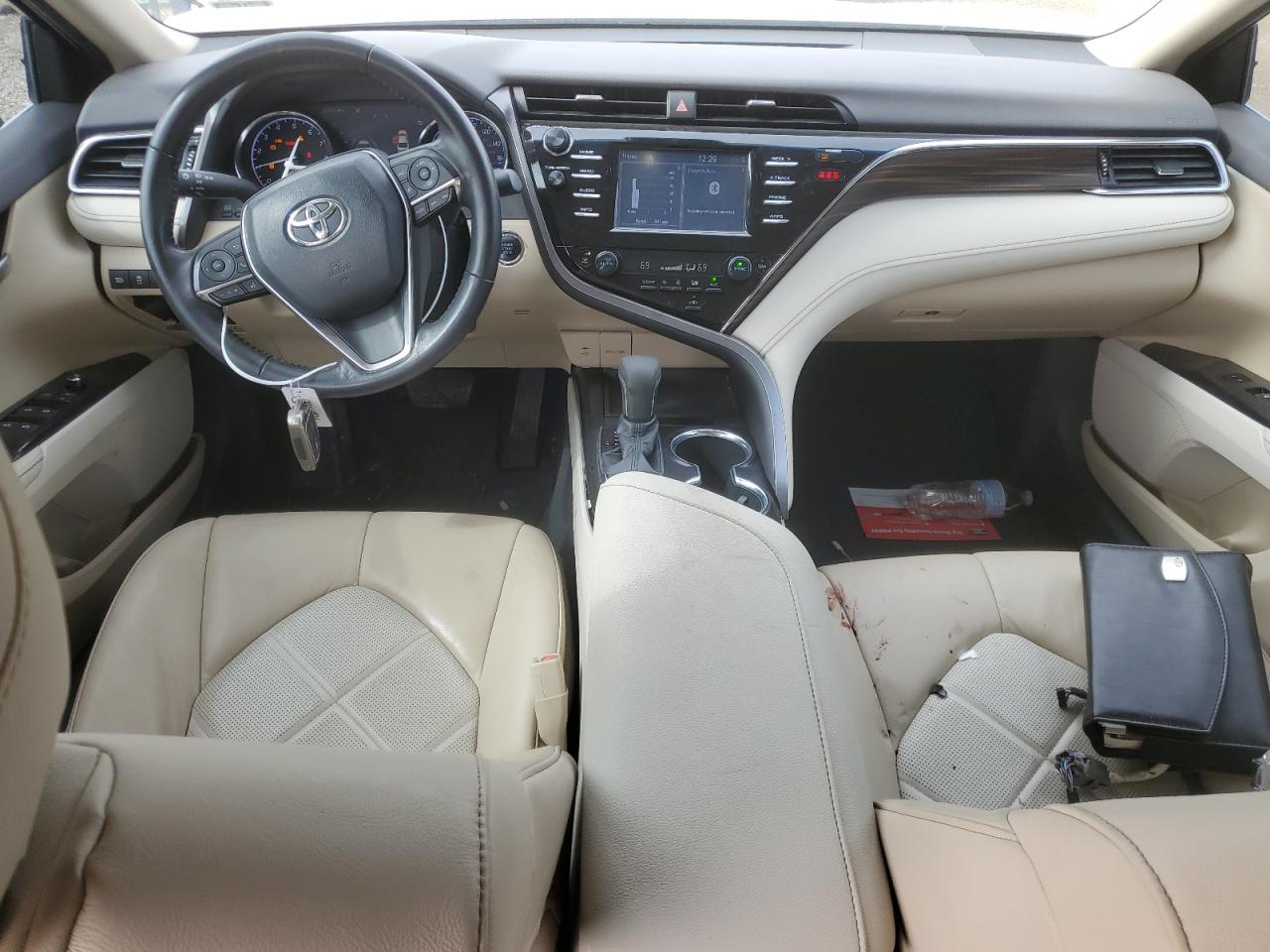 2018 Toyota Camry VIN 4T1B11HK8JU153023 Copart auction photo, all over damage thumbnail 8