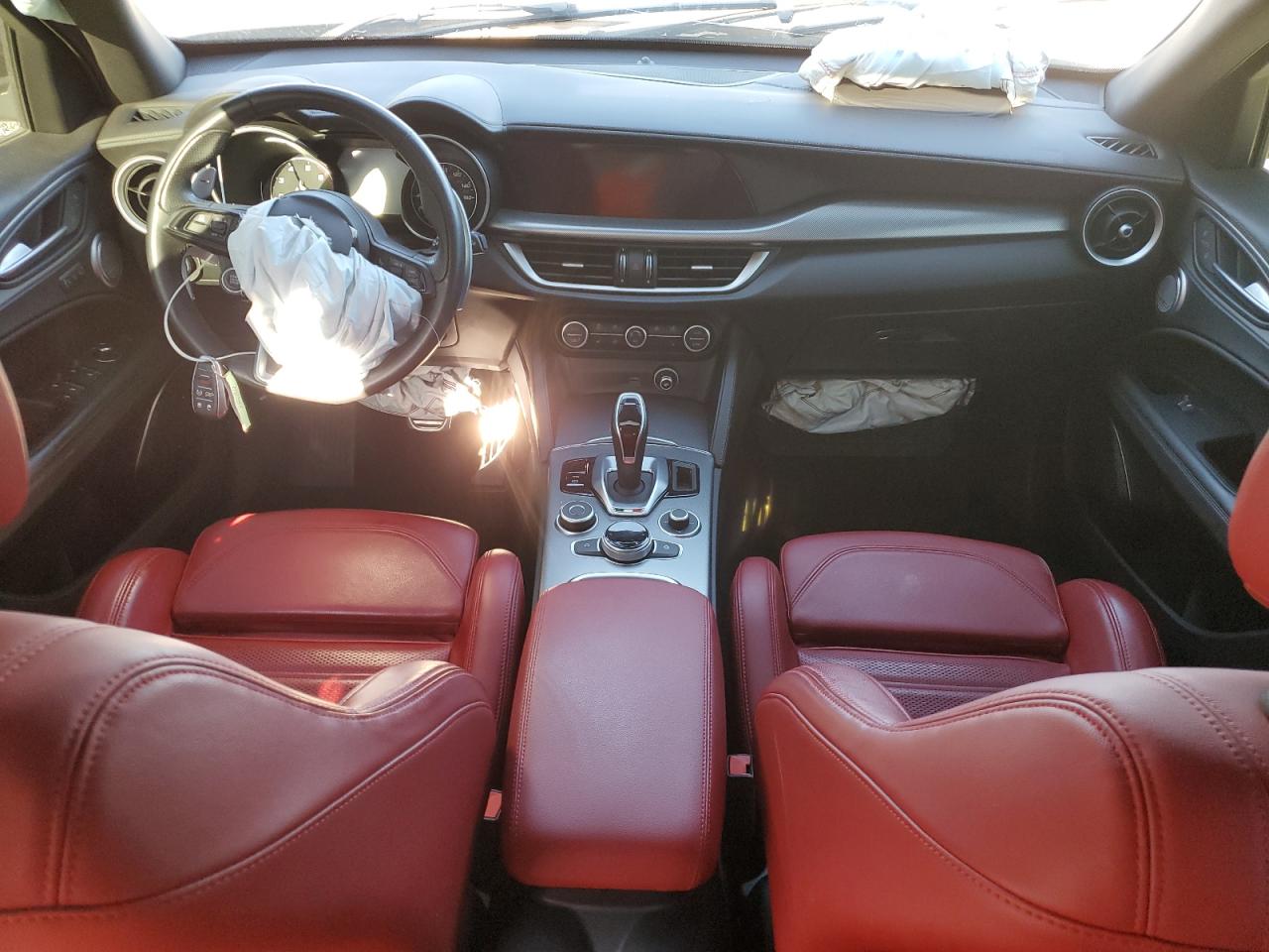 2022 Alfa Romeo Stelvio VIN ZASPAKBN8N7D41653 Copart auction photo, front end damage thumbnail 8
