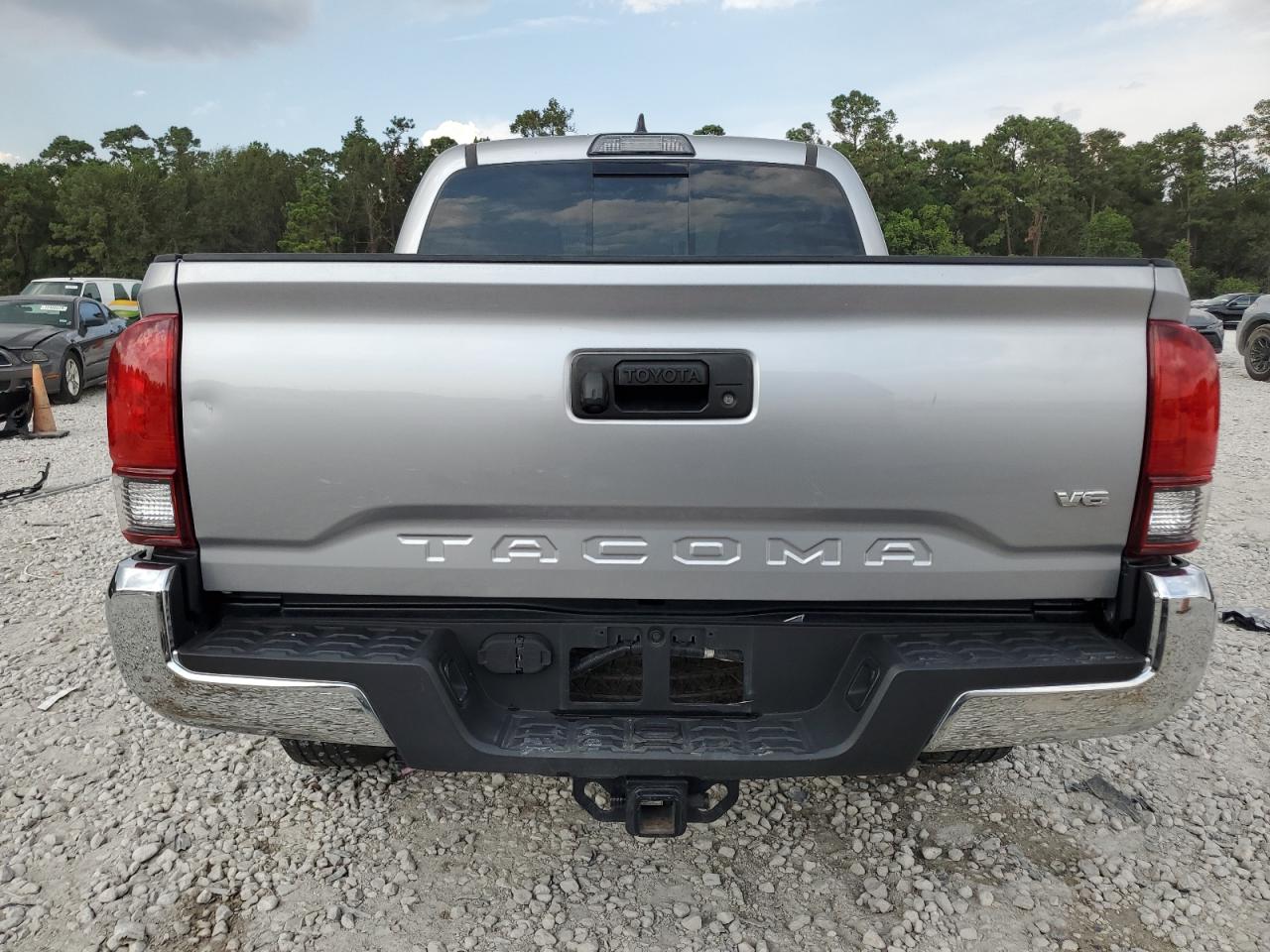 2018 Toyota Tacoma VIN 3TMAZ5CN0JM072488 Copart auction photo, front end damage thumbnail 6