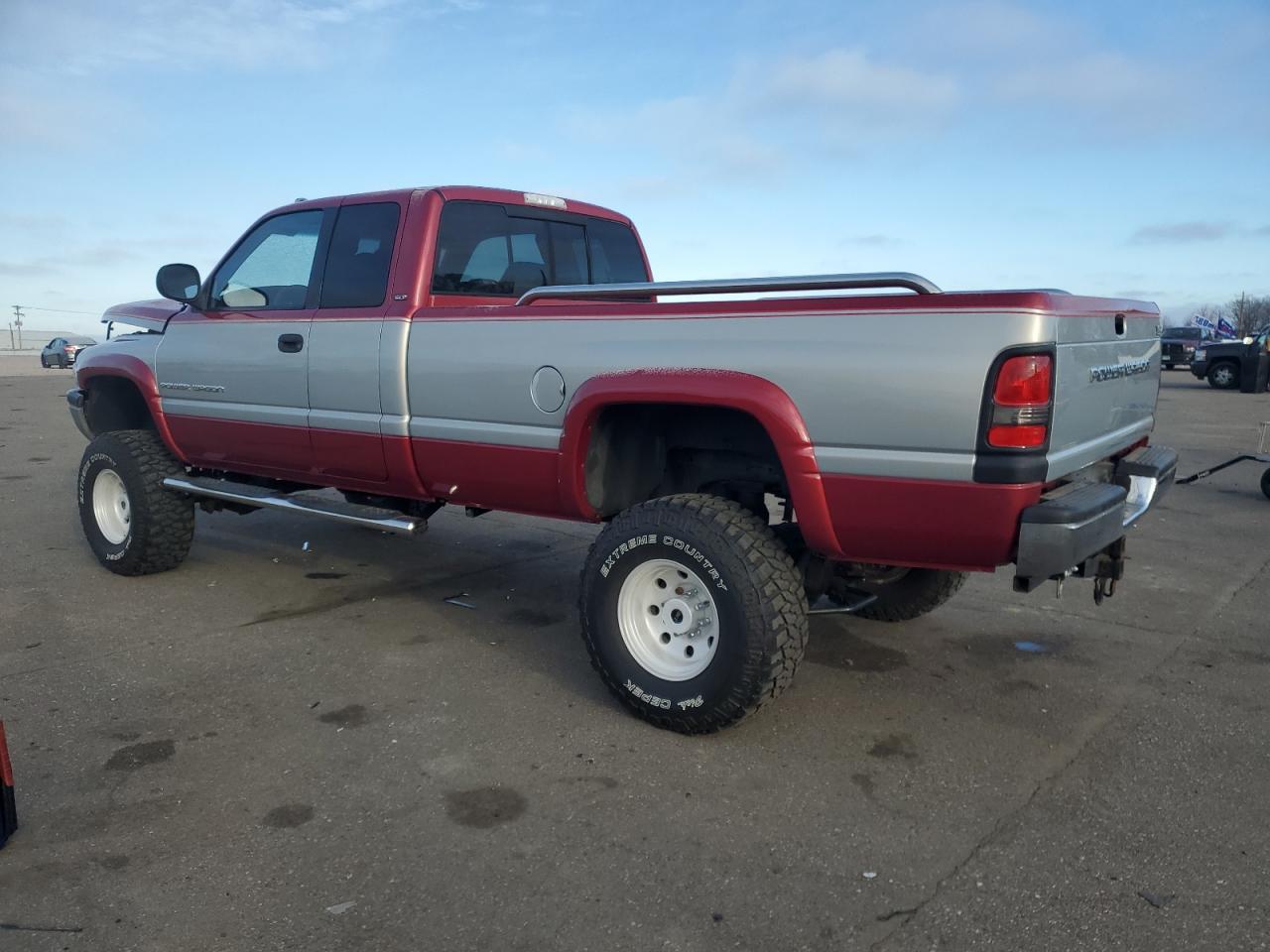 1998 Dodge RAM VIN 1B7KF23W1WJ168879 Copart auction photo, front end damage thumbnail 2
