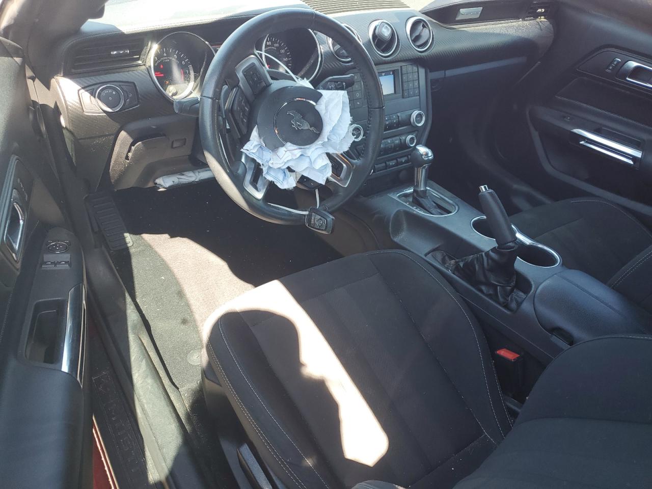 2019 Ford Mustang VIN 1FA6P8TH7K5199226 Copart auction photo, front end / side damage thumbnail 8