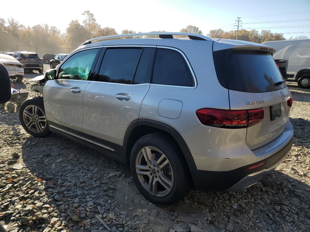 2020 Mercedes-Benz GLB VIN W1N4M4HB6LW028009 Copart auction photo, front end / side damage thumbnail 2