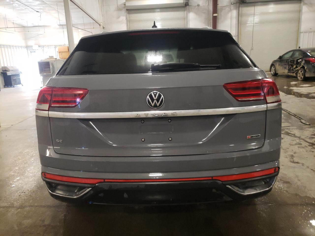 2020 Volkswagen Atlas VIN 1V26C2CA6LC203056 Copart auction photo, side / undercarriage damage thumbnail 6