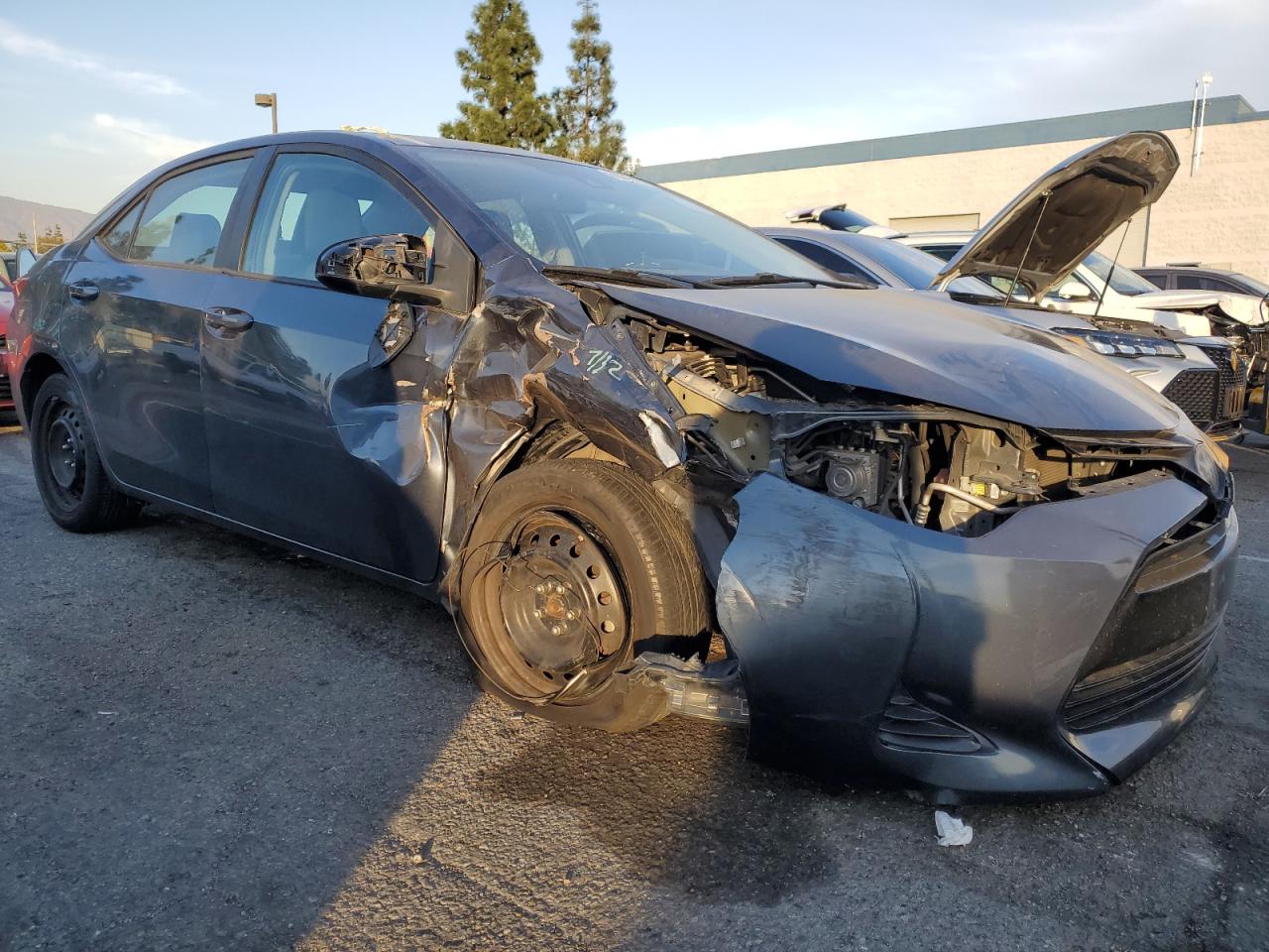 2019 Toyota Corolla VIN 2T1BURHEXKC243342 Copart auction photo, front end damage thumbnail 4