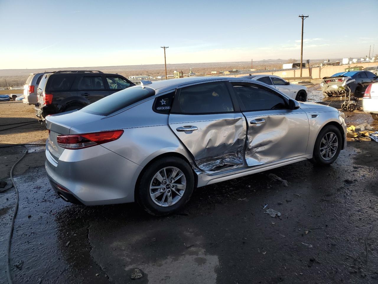 2018 KIA Optima VIN 5XXGT4L37JG198384 Copart auction photo, side damage thumbnail 3