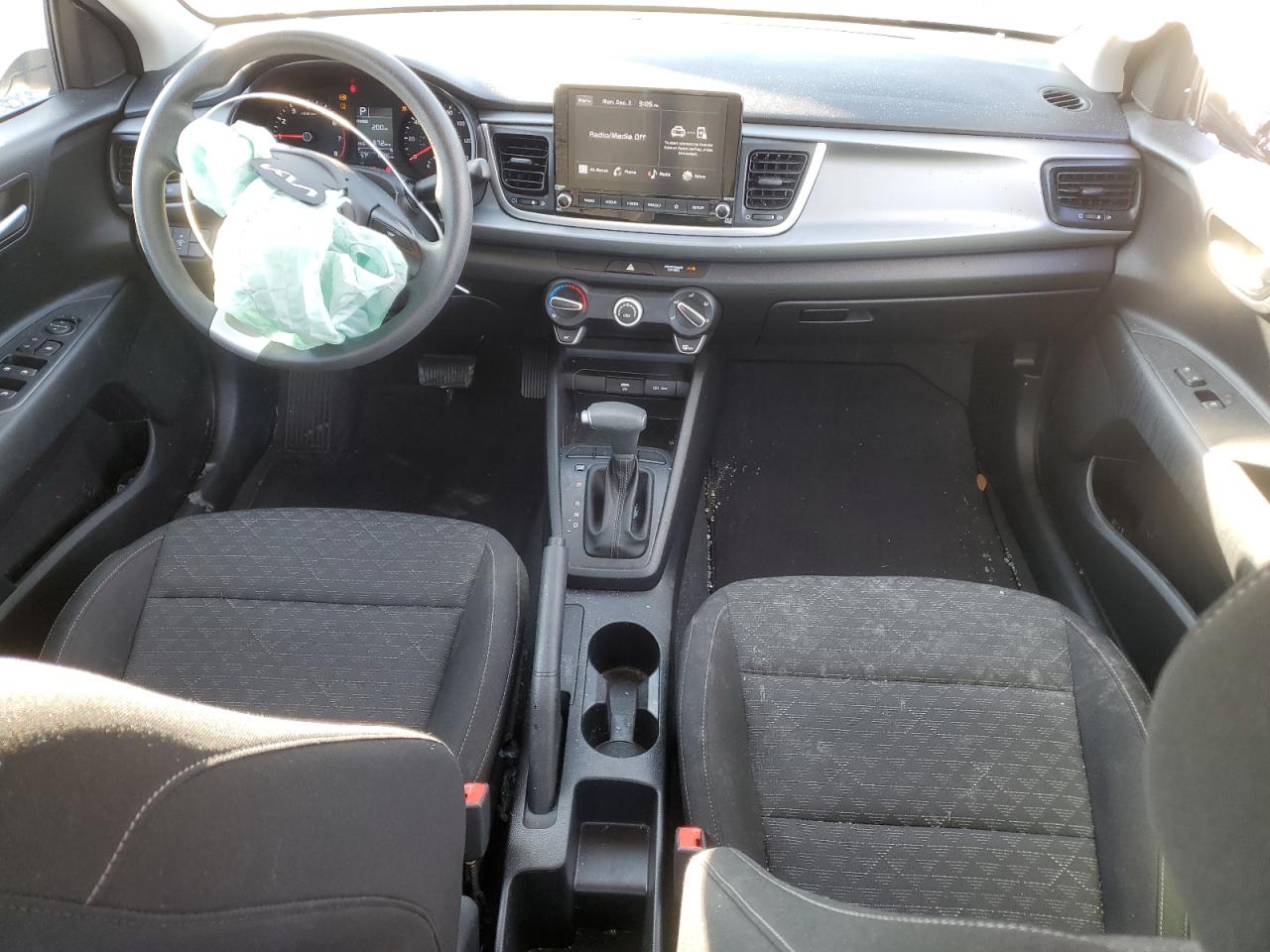 2022 KIA Rio VIN 3KPA24AD1NE441173 Copart auction photo, side damage thumbnail 8