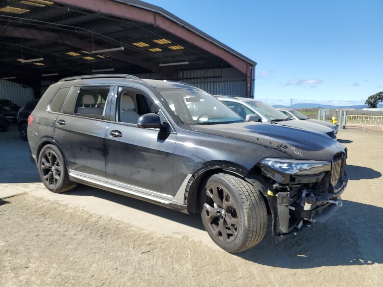 2022 BMW X7 VIN 5UXCW2C04N9M56782 Copart auction photo, front end damage thumbnail 4