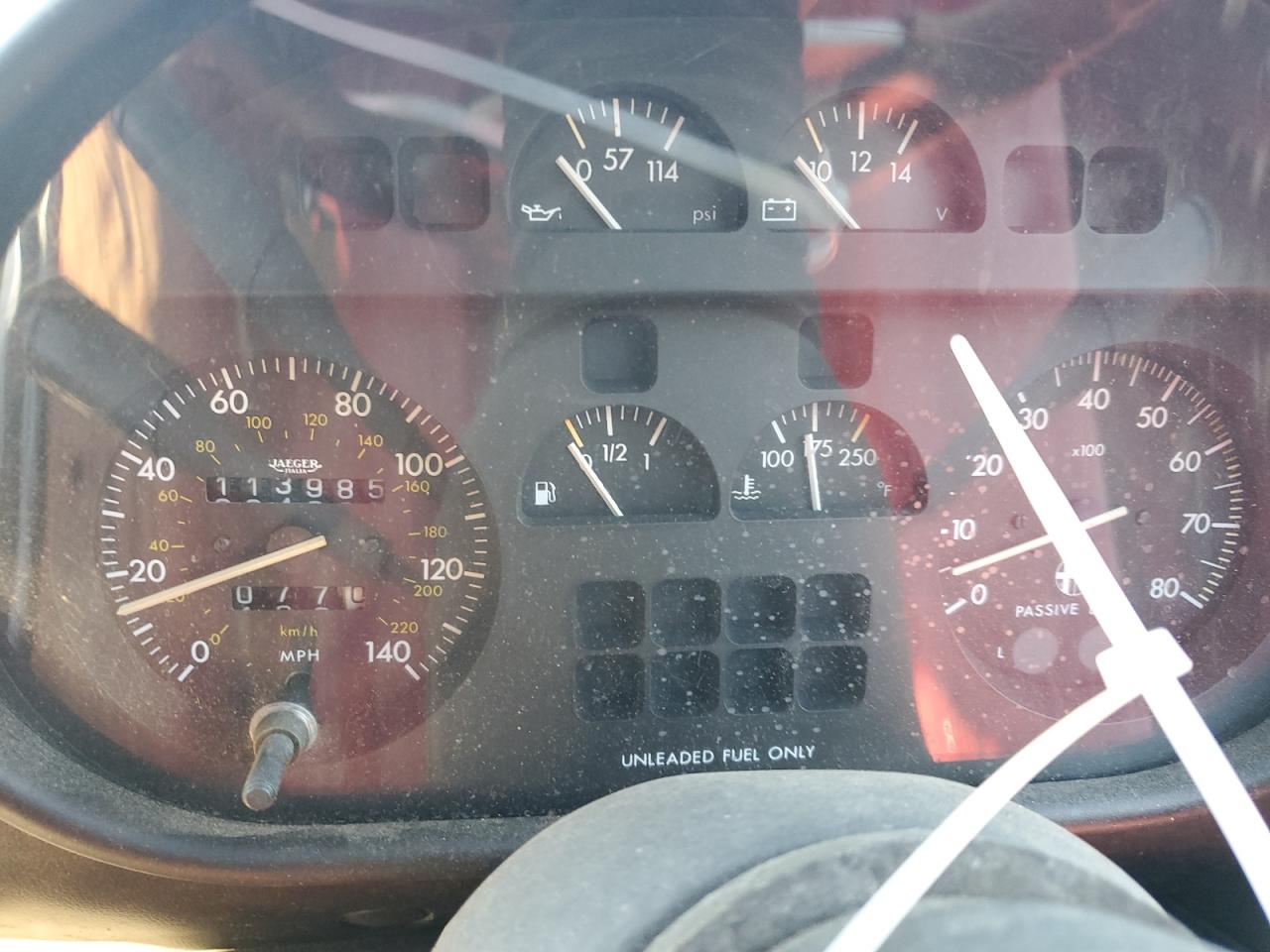 1988 Alfa Romeo Spider VIN ZARBC5707J1059230 Copart auction photo, all over damage thumbnail 9