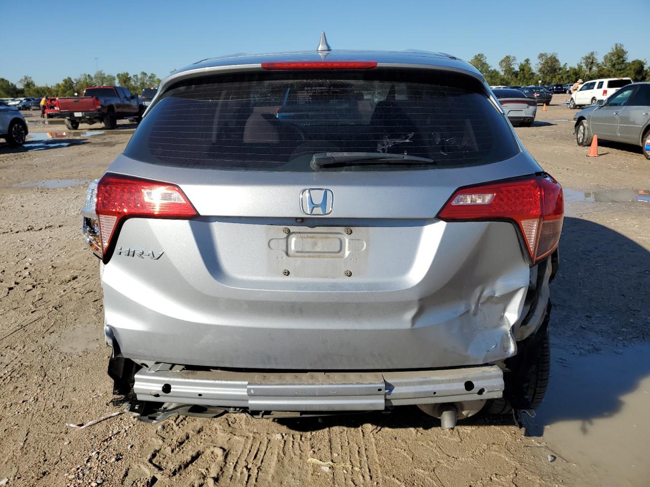 2018 Honda HR-V VIN 3CZRU5H33JM722353 Copart auction photo, rear end damage thumbnail 6