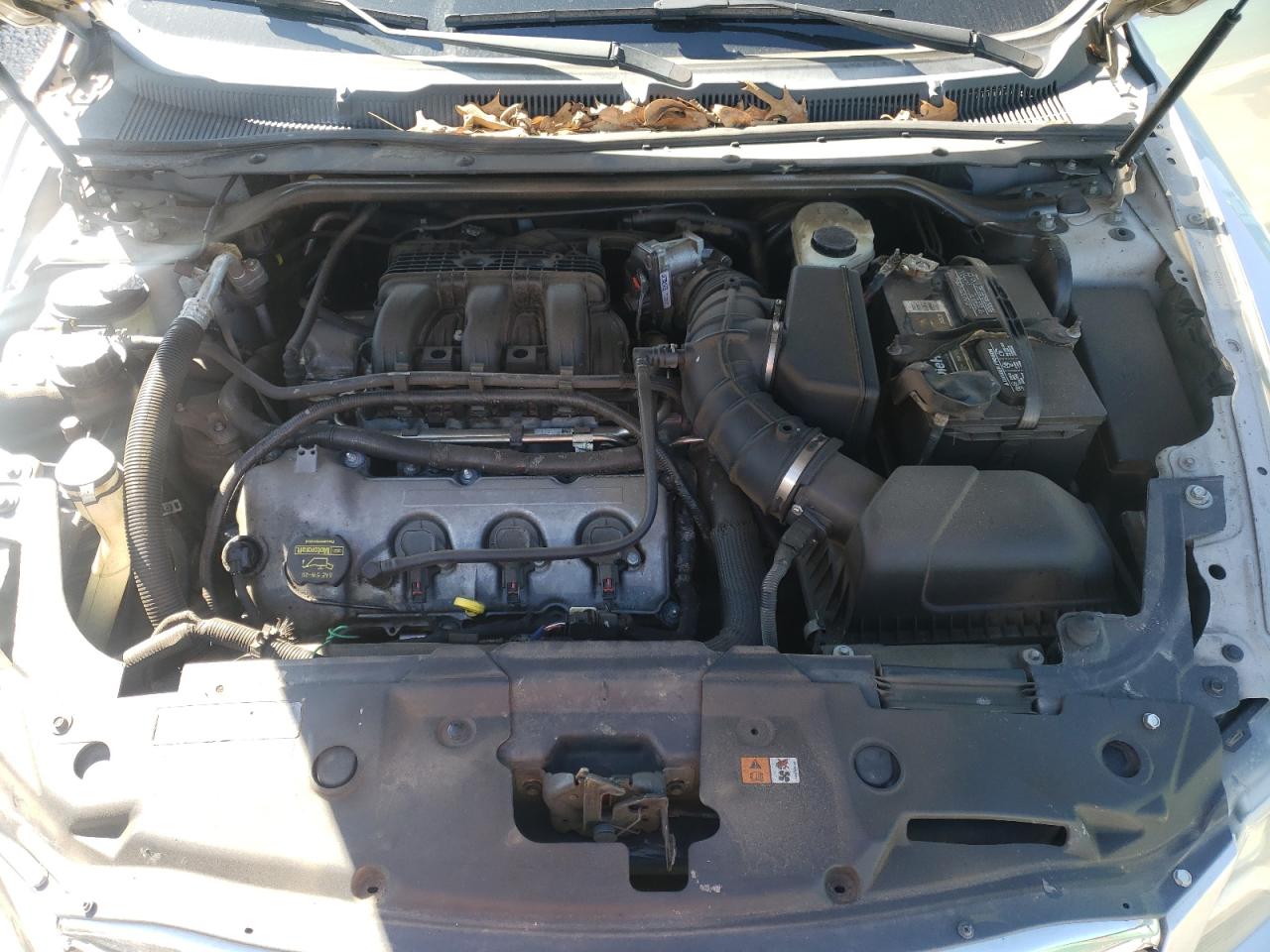 2011 Ford Taurus VIN 1FAHP2EW4BG135621 Copart auction photo, front end / rear end damage thumbnail 11