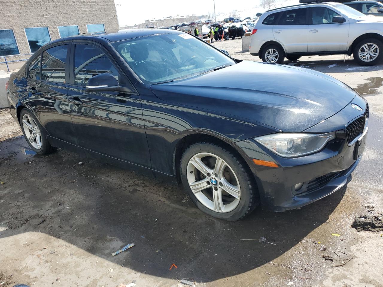 2014 BMW 3er VIN WBA3C1C55EK109418 Copart auction photo, side / rear end damage thumbnail 4