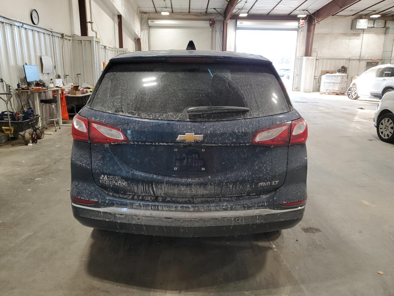 2019 Chevrolet Equinox VIN 3GNAXTEV9KL320193 Copart auction photo, side / rear end damage thumbnail 6