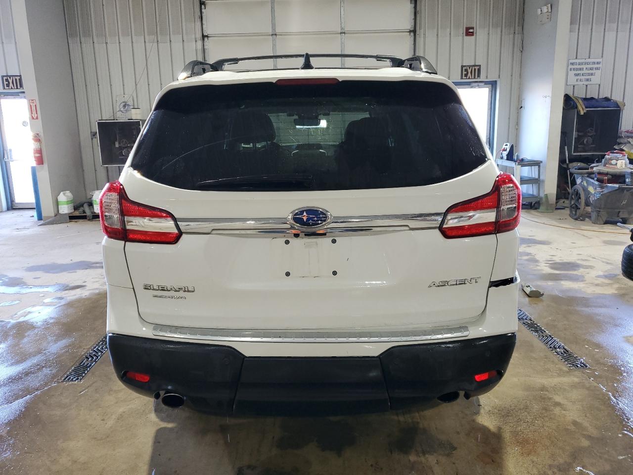 2020 Subaru Ascent VIN 4S4WMAHD6L3441402 Copart auction photo, front end / side damage thumbnail 6