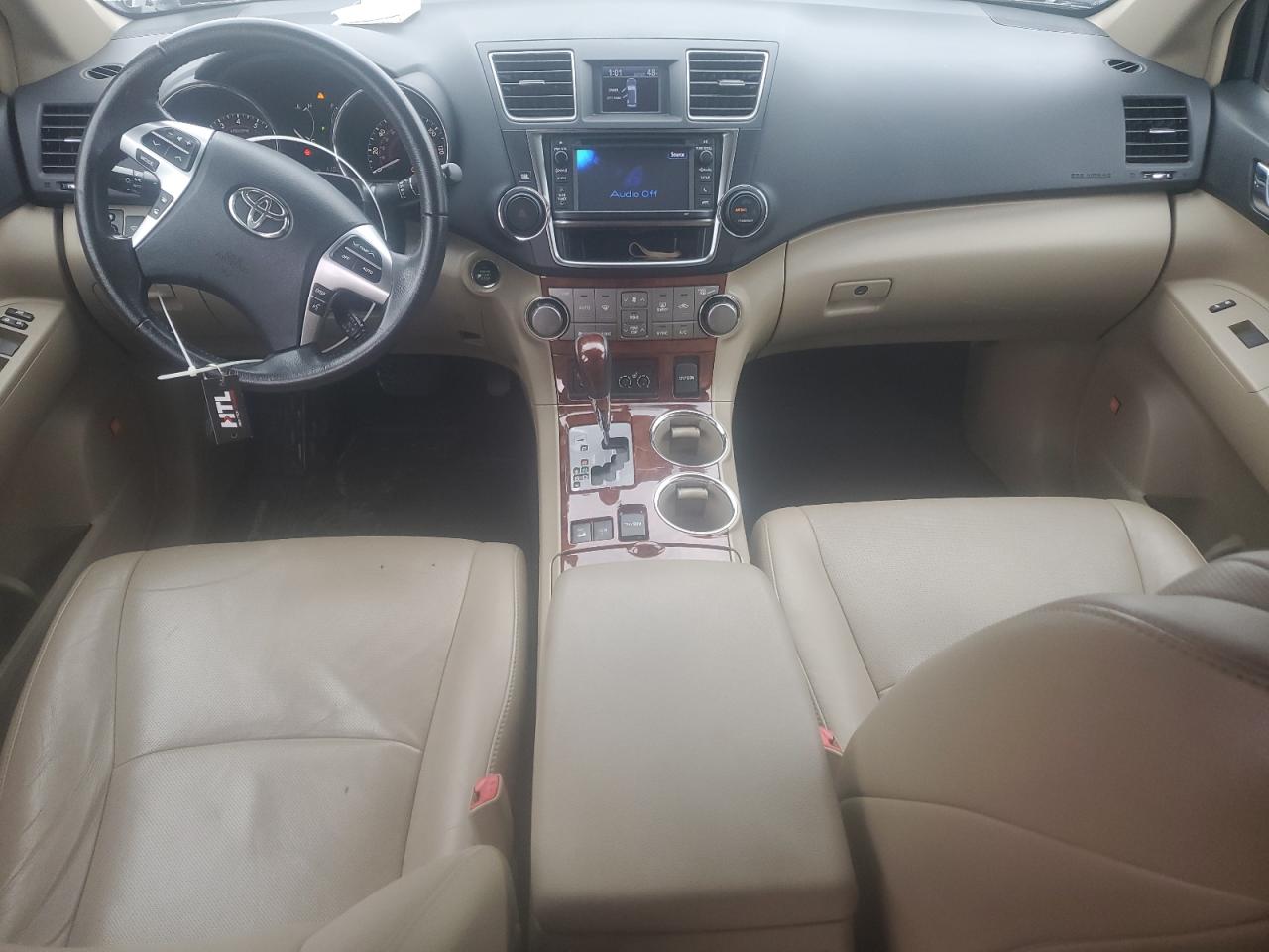 2013 Toyota Highlander VIN 5TDDK3EH5DS200130 Copart auction photo, rear end / mechanical damage thumbnail 8
