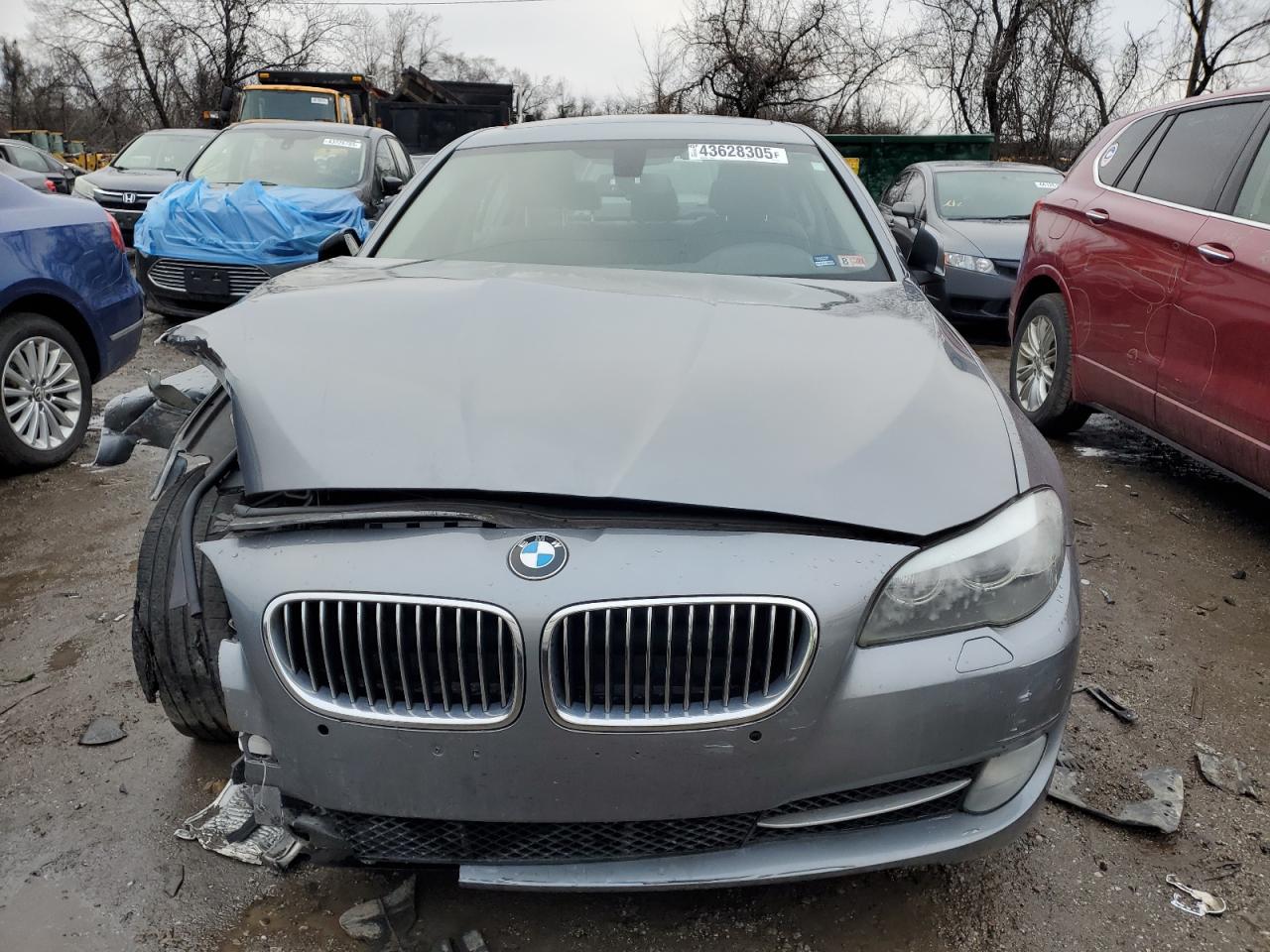 2013 BMW 5er VIN WBAXG5C50DD233838 Copart auction photo, front end / undercarriage damage thumbnail 5