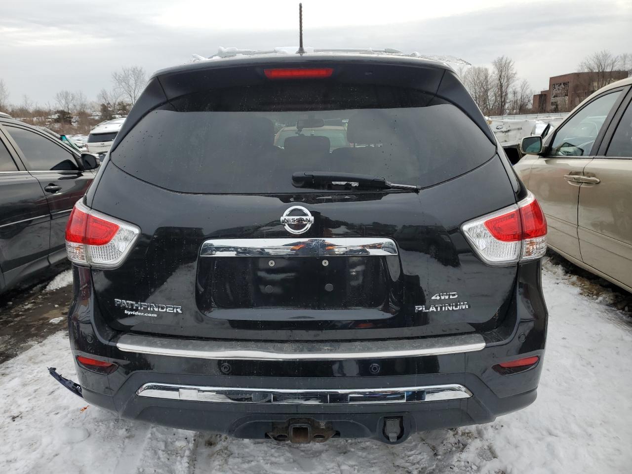 2016 Nissan Pathfinder VIN 5N1AR2MM7GC607522 Copart auction photo, front end damage thumbnail 6