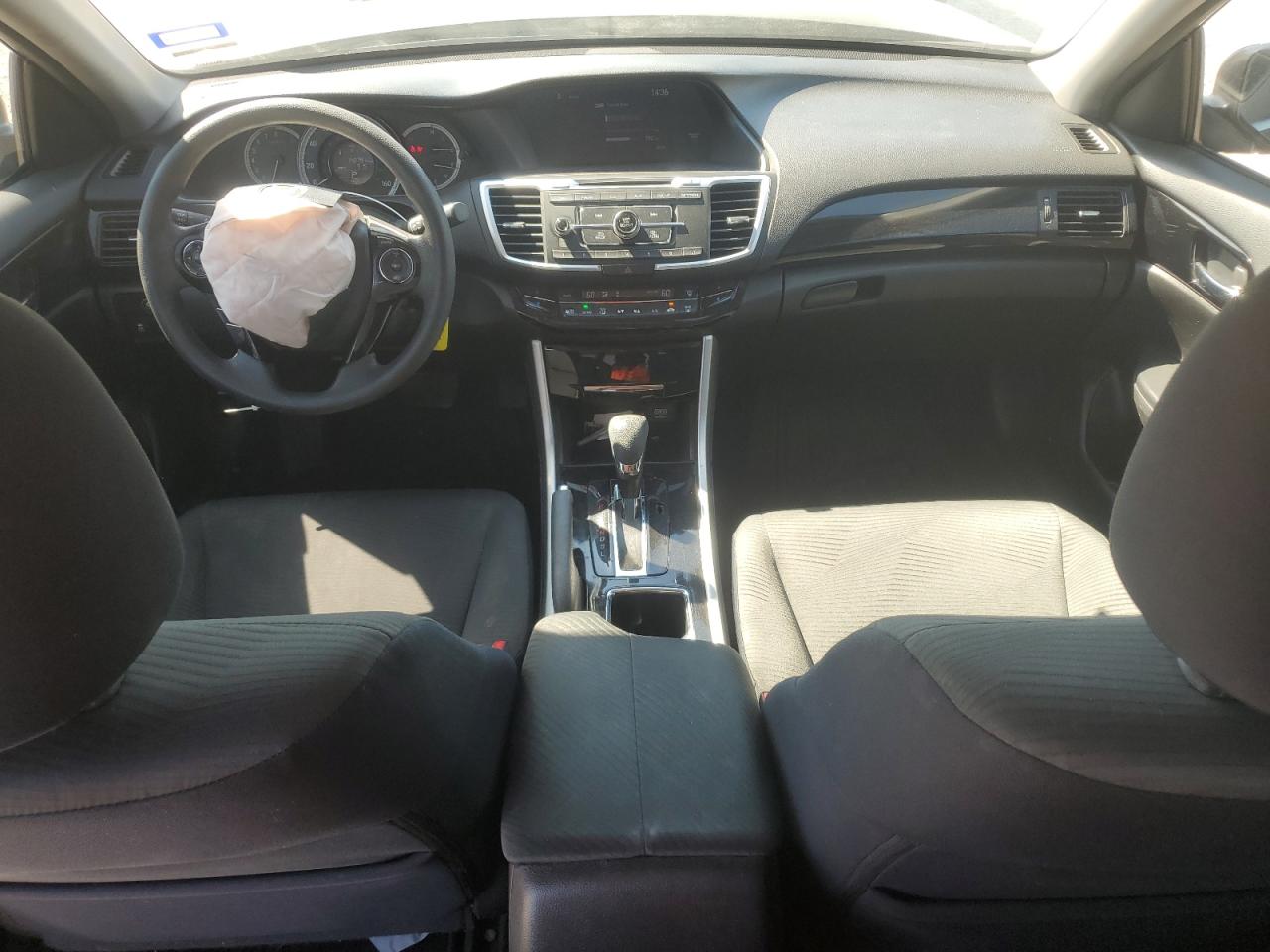 2016 Honda Accord VIN 1HGCR2F33GA016151 Copart auction photo, front end damage thumbnail 8