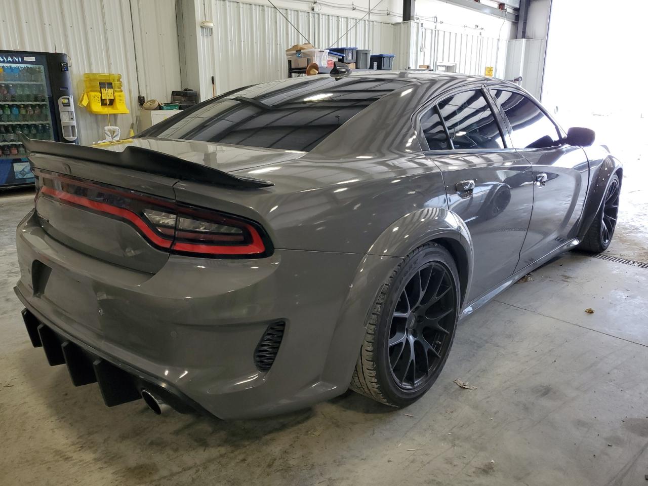 2018 Dodge Charger VIN 2C3CDXGJ4JH134505 Copart auction photo, hail / minor dent/scratches damage thumbnail 3