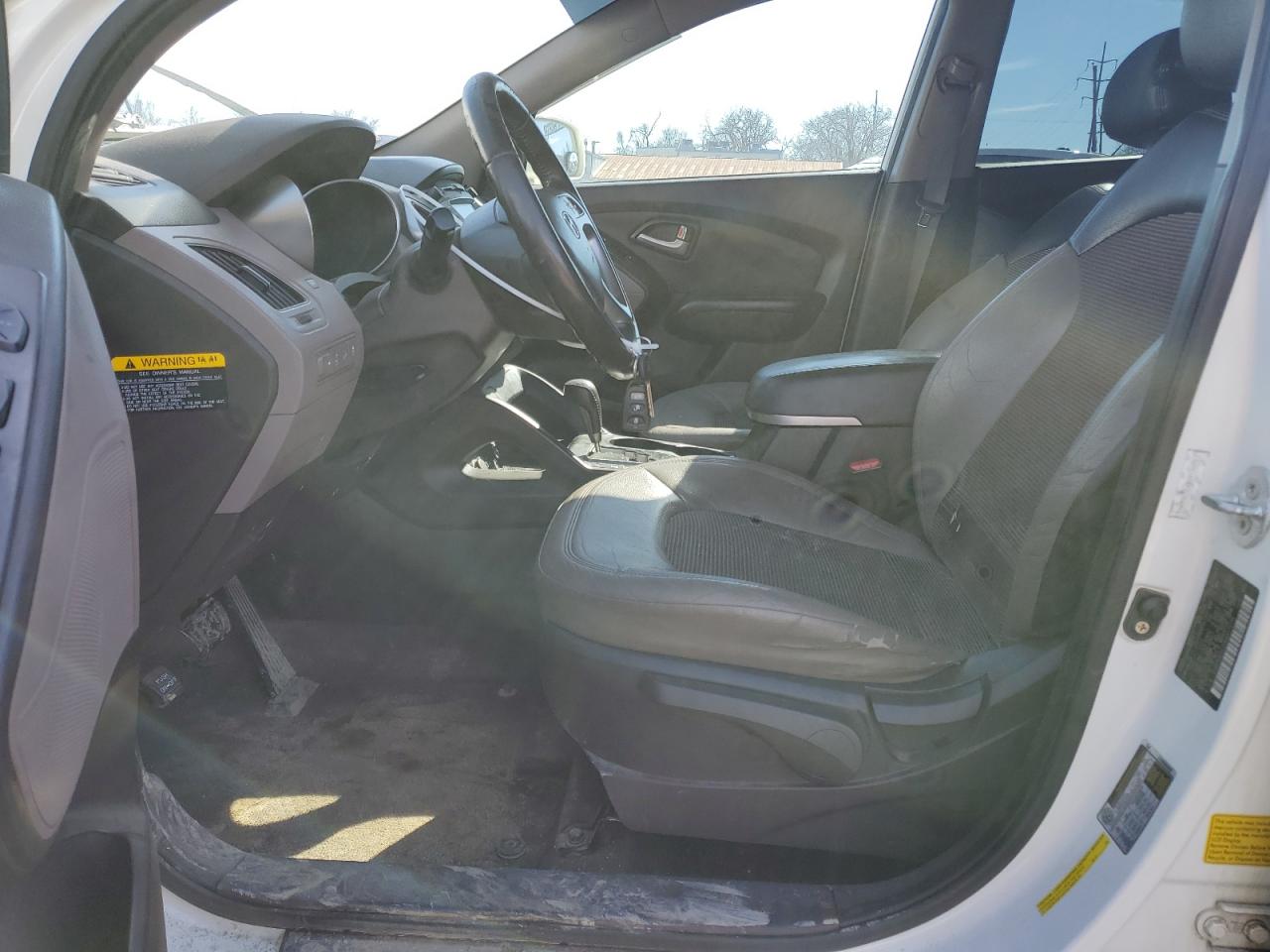 2010 Hyundai Tucson VIN KM8JUCAC2AU057275 Copart auction photo, all over damage thumbnail 7