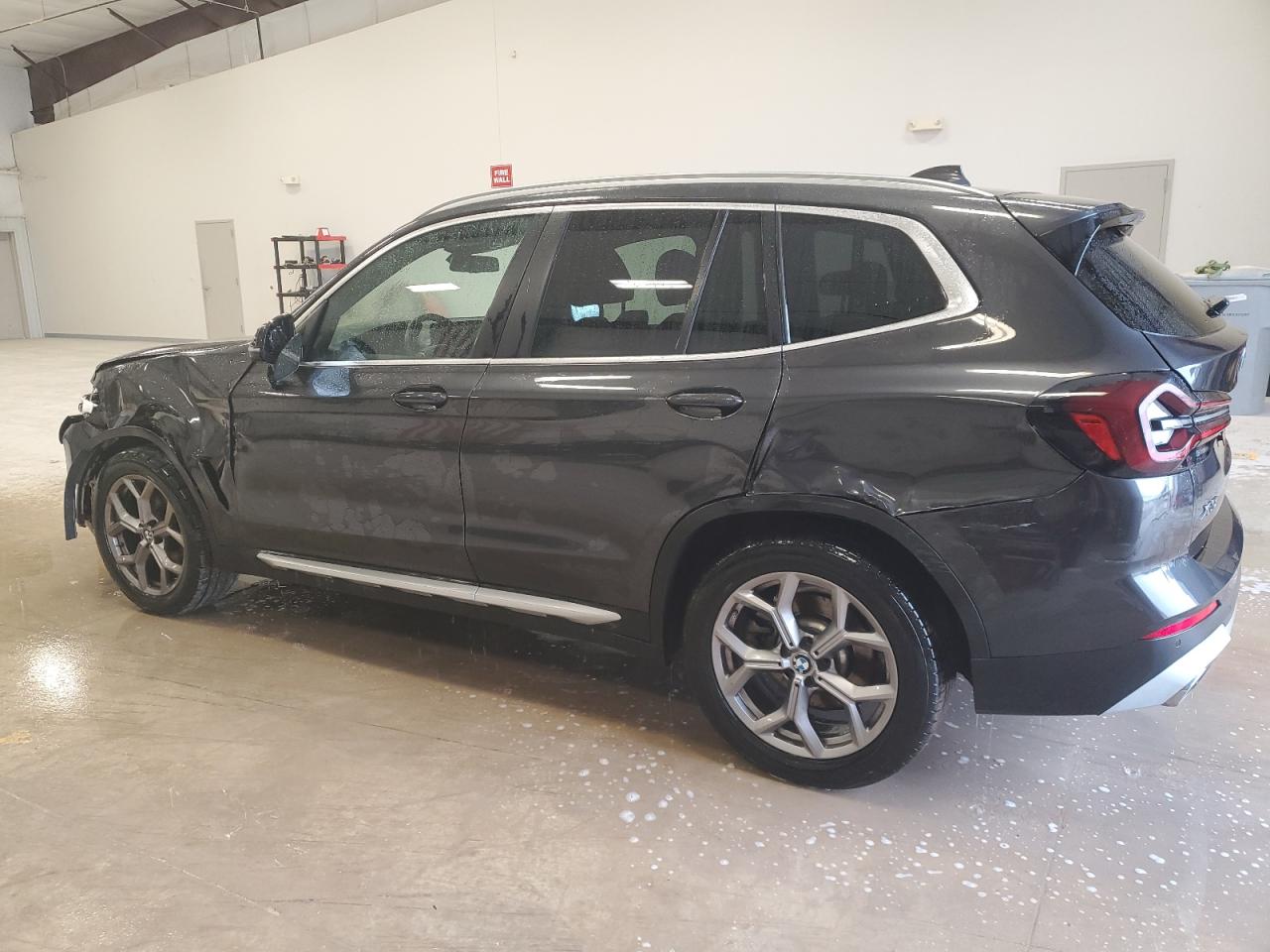 2024 BMW X3 VIN 5UX43DP06R9V80450 Copart auction photo, front end / rear end damage thumbnail 2