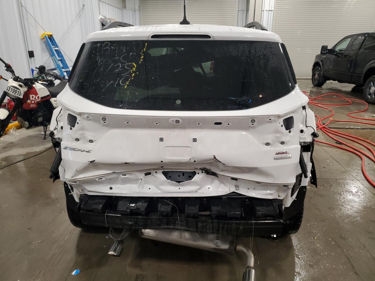 2018 Ford Escape VIN 1FMCU0HD4JUC69195 Copart auction photo, rear end / front end damage thumbnail 6
