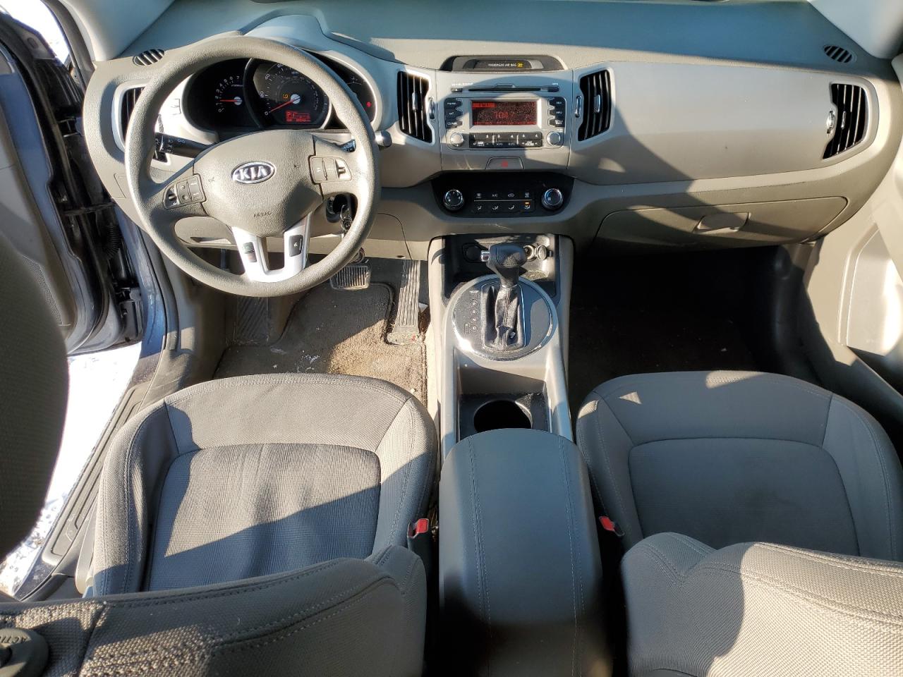 2011 KIA Sportage VIN KNDPB3A22B7023428 Copart auction photo, front end damage thumbnail 8