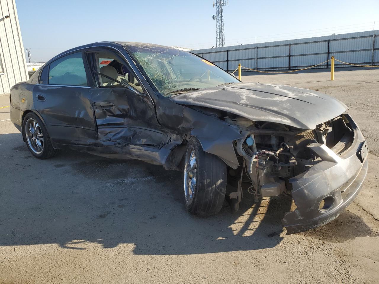 2005 Nissan Altima VIN 1N4AL11D45N453038 Copart auction photo, side / front end damage thumbnail 4