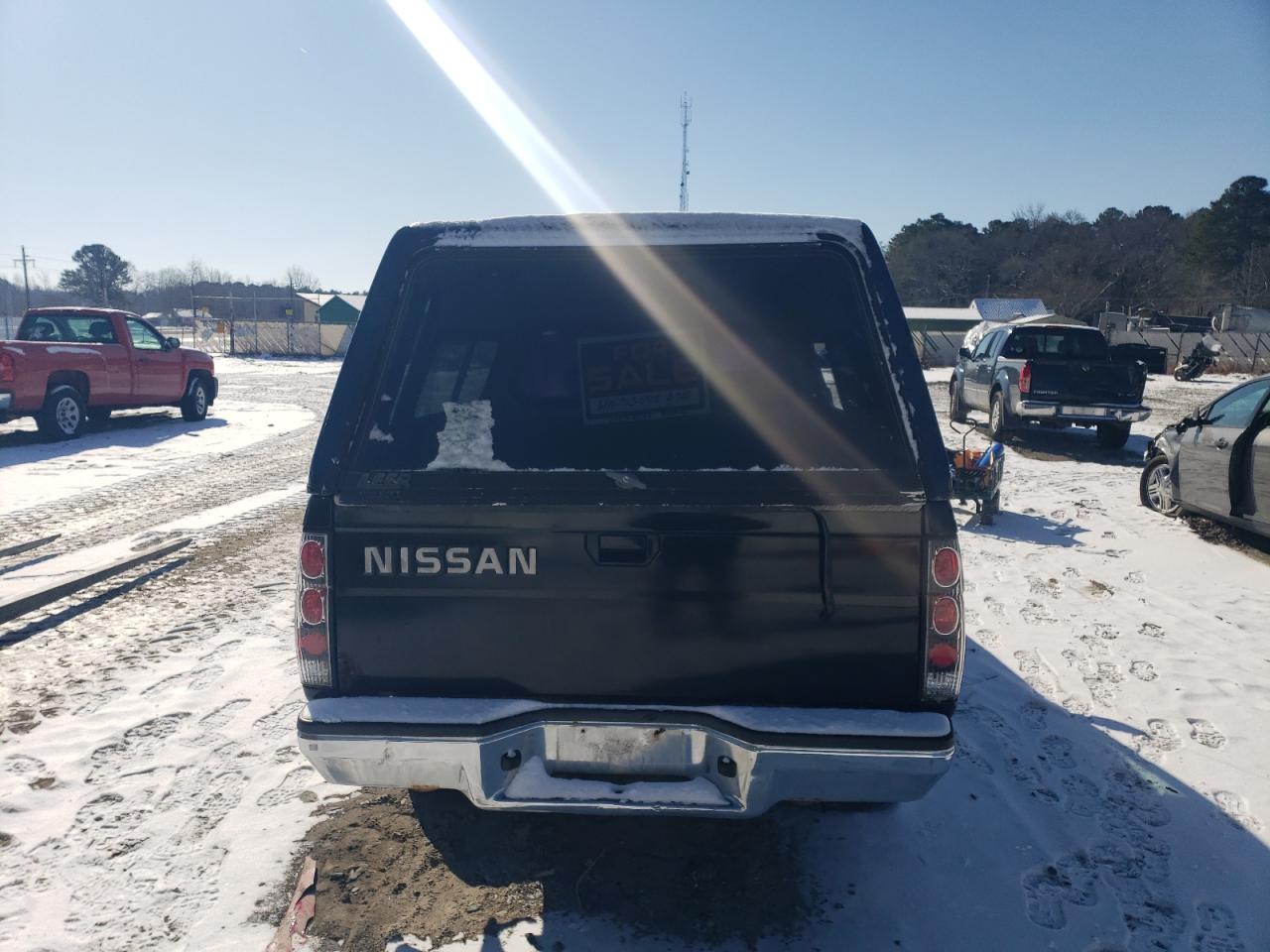 1997 Nissan Titan VIN 1N6SD16Y3VC318794 Copart auction photo, front end / side damage thumbnail 6
