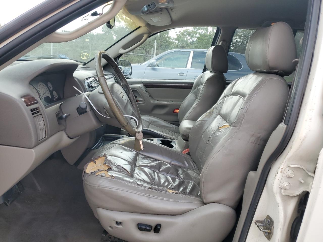 2002 Jeep Grand Cherokee VIN 1J4GX58S72C139972 Copart auction photo, front end / minor dent/scratches damage thumbnail 7