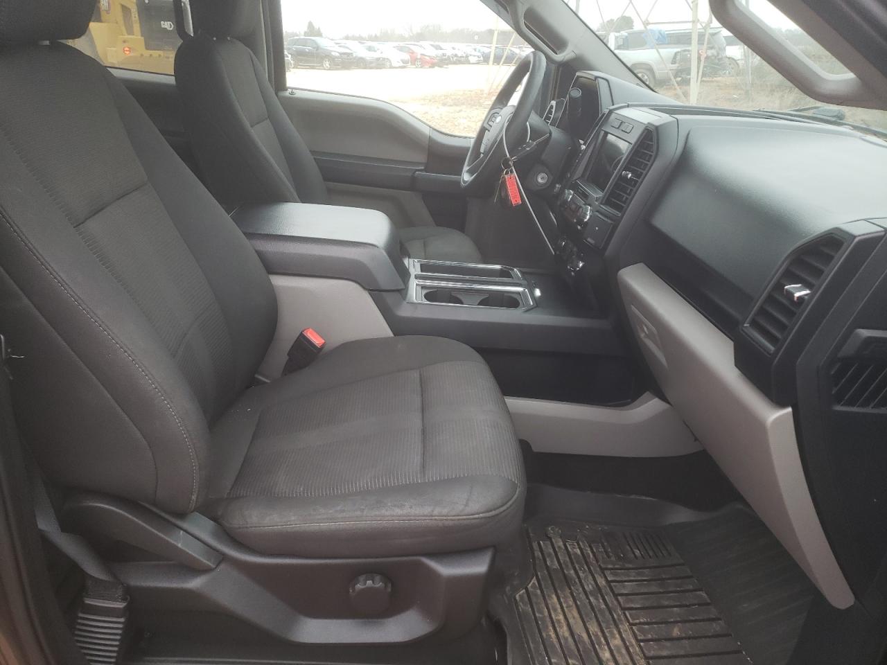 2019 Ford F-150 VIN 1FTEW1E59KFC15892 Copart auction photo, front end / side damage thumbnail 7