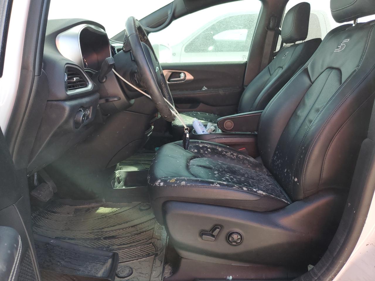 2020 Chrysler Pacifica VIN 2C4RC3BG0LR263979 Copart auction photo, water/flood damage thumbnail 7