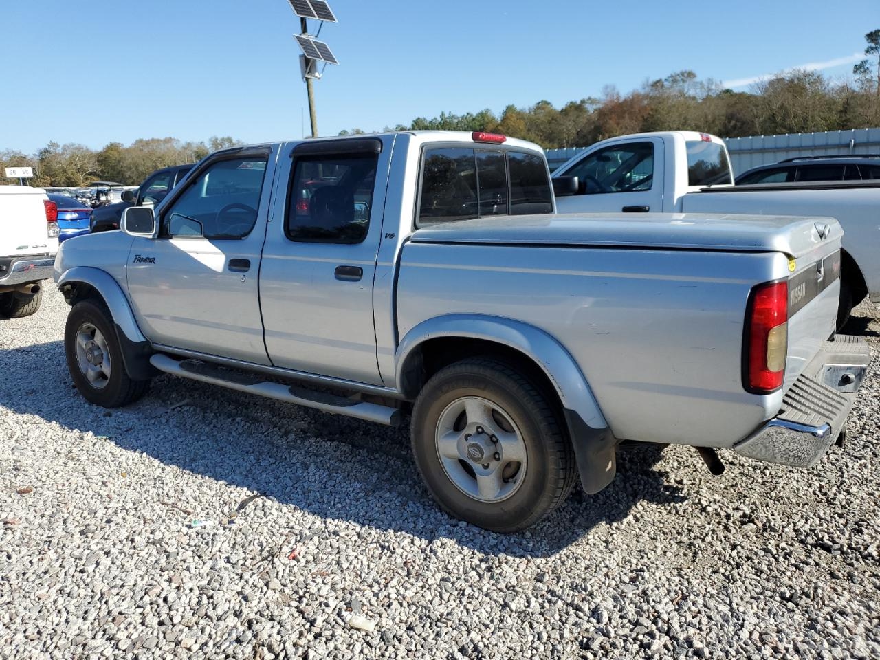 2000 Nissan Navara (Frontier) VIN 1N6ED27TXYC347283 Copart auction photo, front end damage thumbnail 2