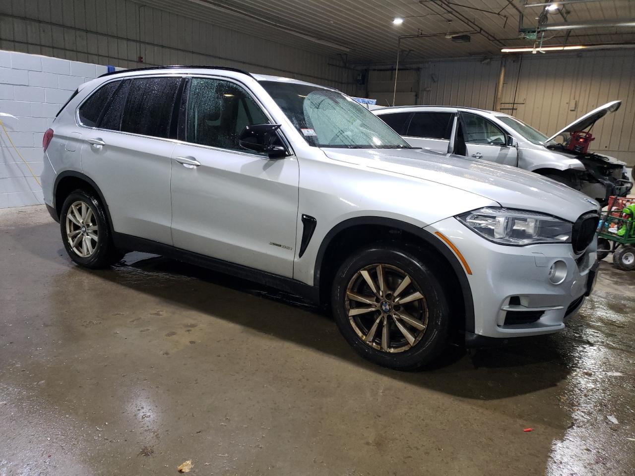 2014 BMW X5 VIN 5UXKR0C58E0K44281 Copart auction photo, rear end / front end damage thumbnail 4
