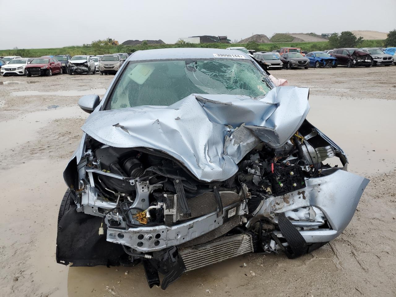 2017 Chevrolet Cruze VIN 1G1BE5SM9H7138512 Copart auction photo, biohazard/chemical / front end damage thumbnail 5