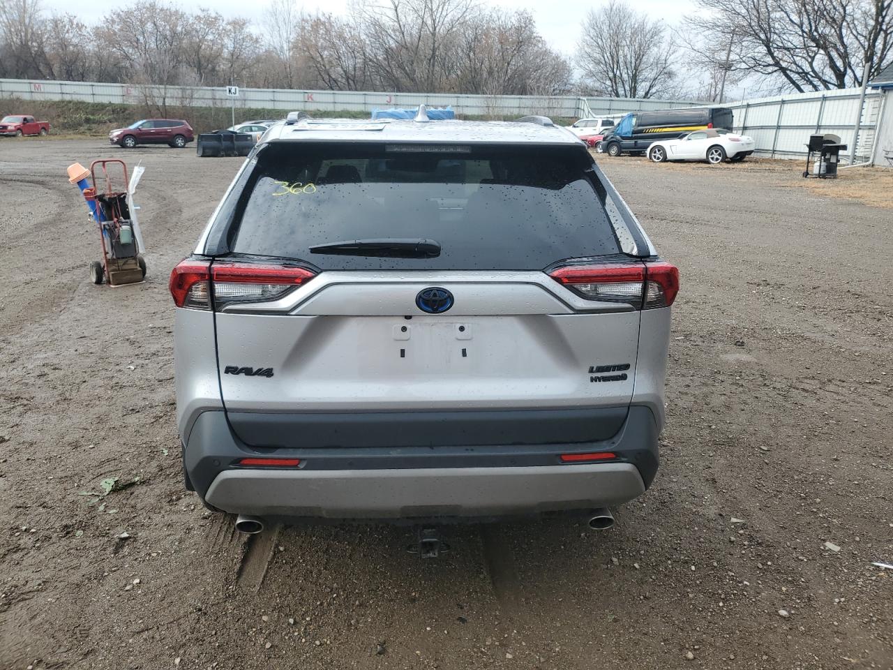 2023 Toyota RAV 4 VIN 4T3D6RFV8PU137698 Copart auction photo, side damage thumbnail 6