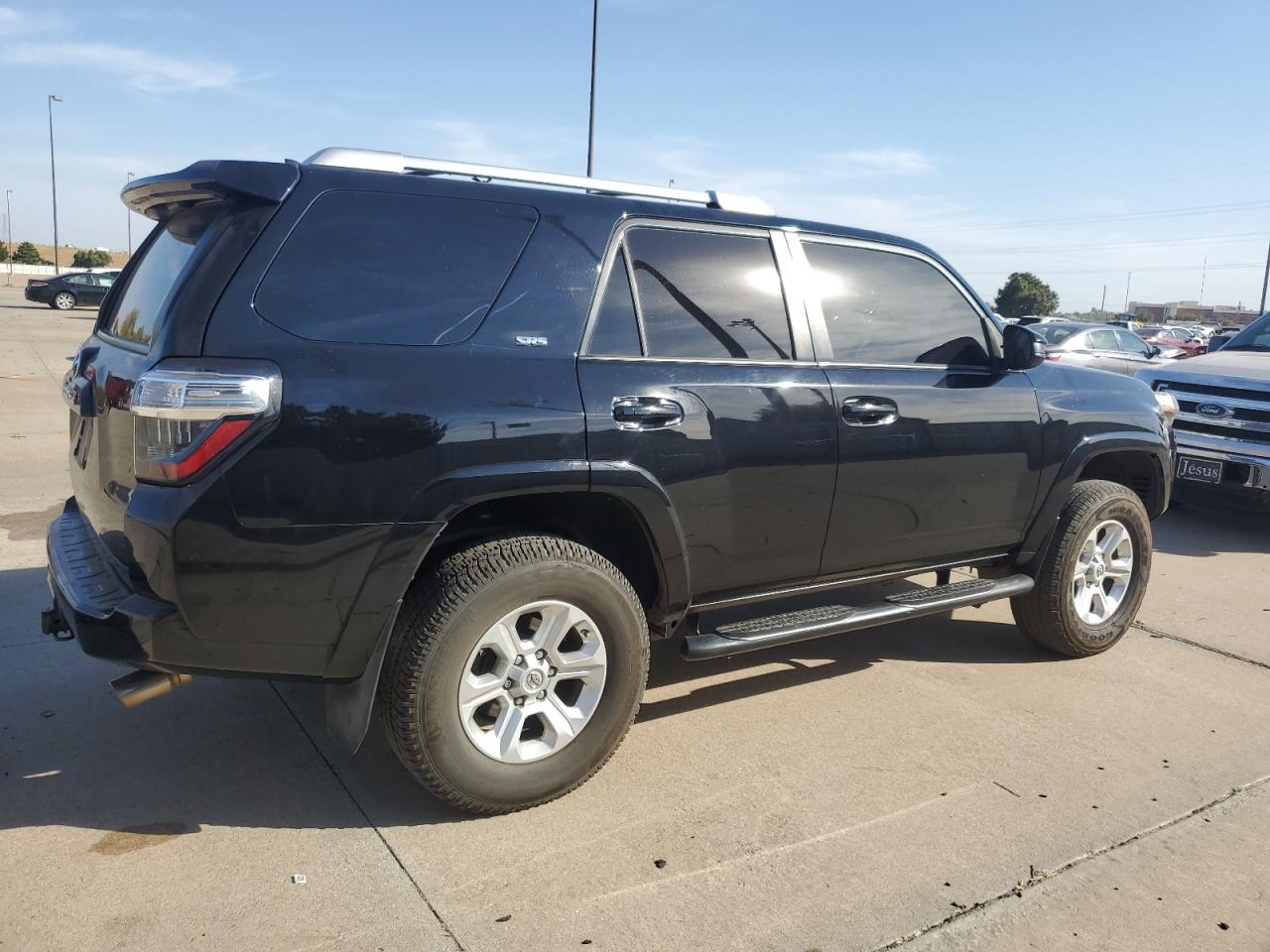 2015 Toyota 4Runner VIN JTEBU5JR8F5212465 Copart auction photo, hail / minor dent/scratches damage thumbnail 3