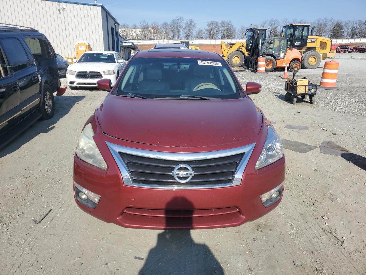 2015 Nissan Altima VIN 1N4AL3AP8FN357095 Copart auction photo, rear end damage thumbnail 5