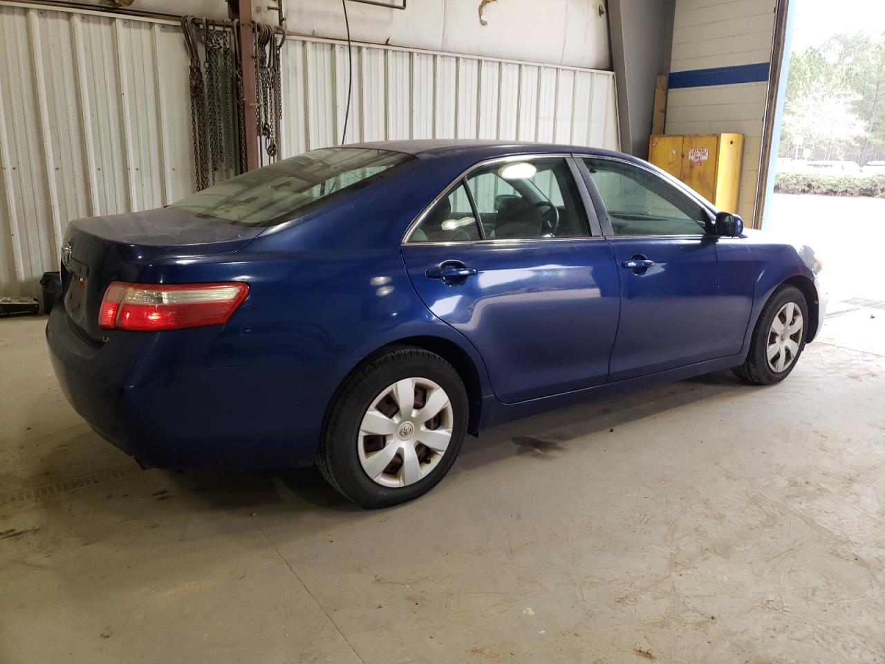 2009 Toyota Camry VIN 4T1BE46K69U268966 Copart auction photo, minor dent/scratches damage thumbnail 3