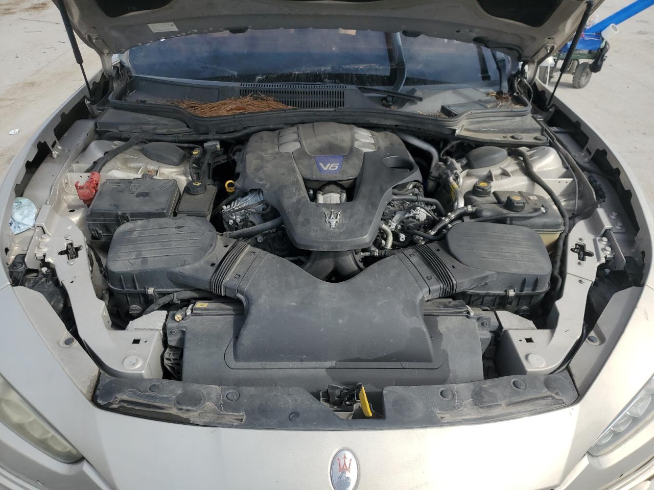 2014 Maserati Ghibli VIN ZAM57RTA0E1090452 Copart auction photo, water/flood damage thumbnail 11