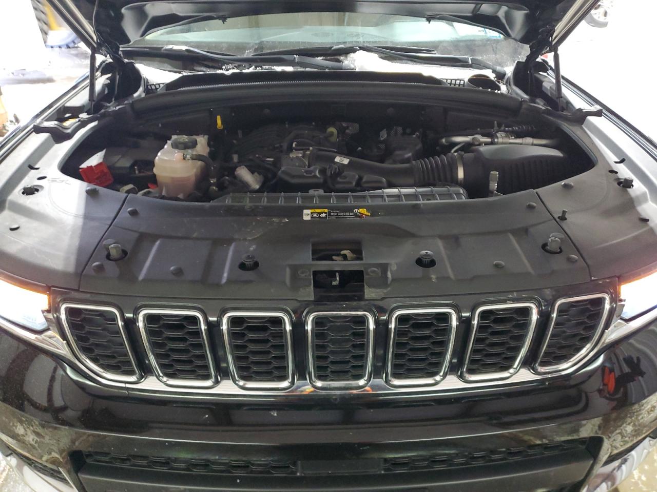 2021 Jeep Grand Cherokee VIN 1C4RJKBG9M8122230 Copart auction photo, rear end damage thumbnail 12