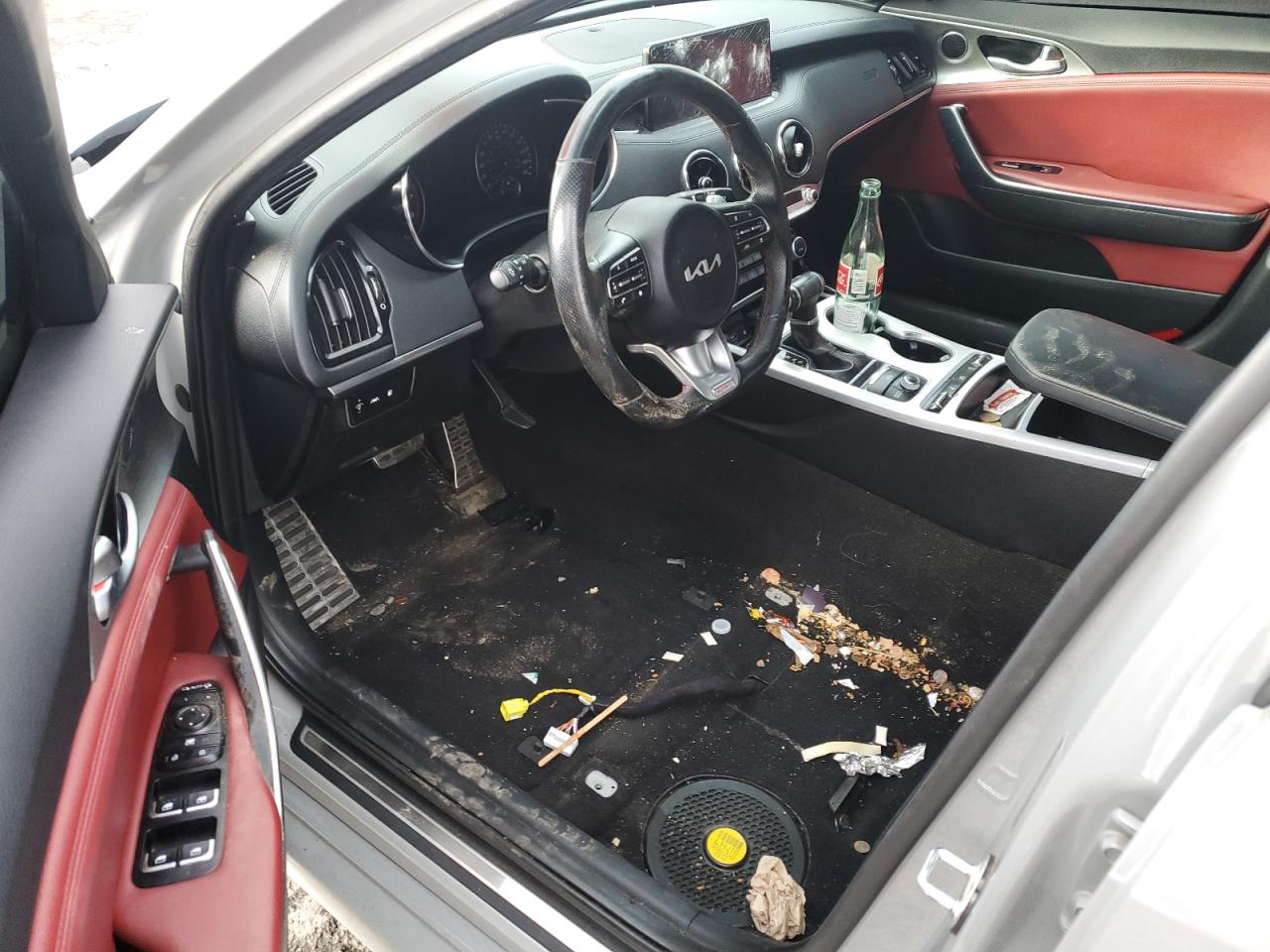 2022 KIA Stinger VIN KNAE45LC5N6114624 Copart auction photo, vandalism / stripped damage thumbnail 8
