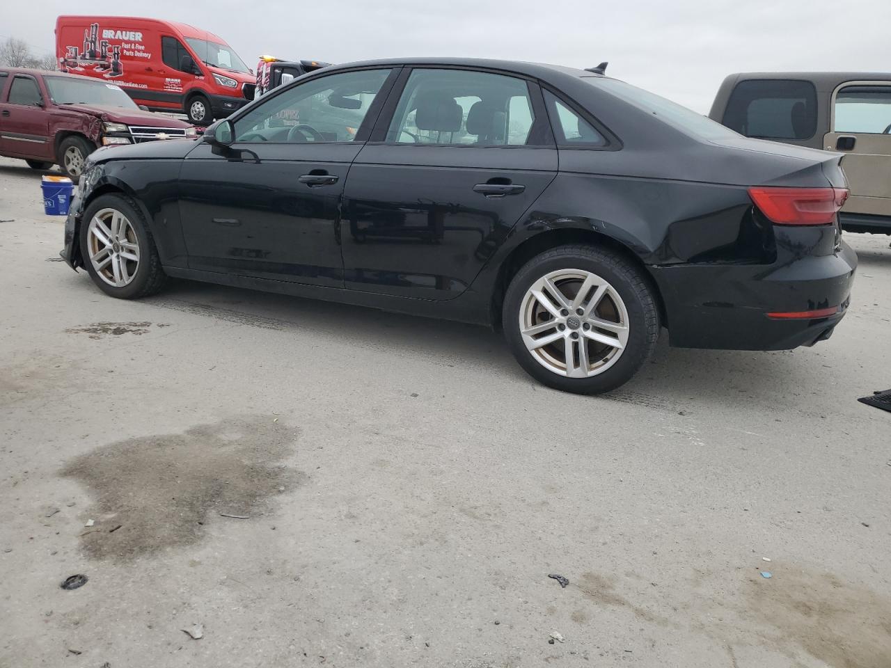 2017 Audi A4 VIN WAUANAF46HN033621 Copart auction photo, front end damage thumbnail 2