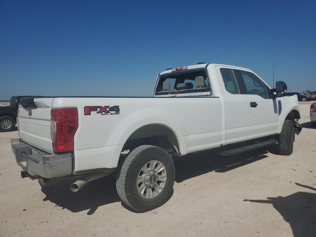 2022 Ford F250 VIN 1FT7X2B69NEG40144 Copart auction photo, front end damage thumbnail 3