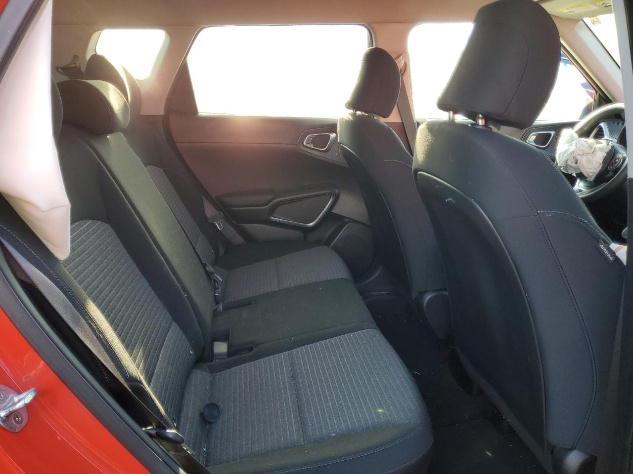 2021 KIA Soul VIN KNDJ23AU9M7137968 Copart auction photo, front end damage thumbnail 11